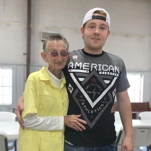 Meet your Posher, Joshua